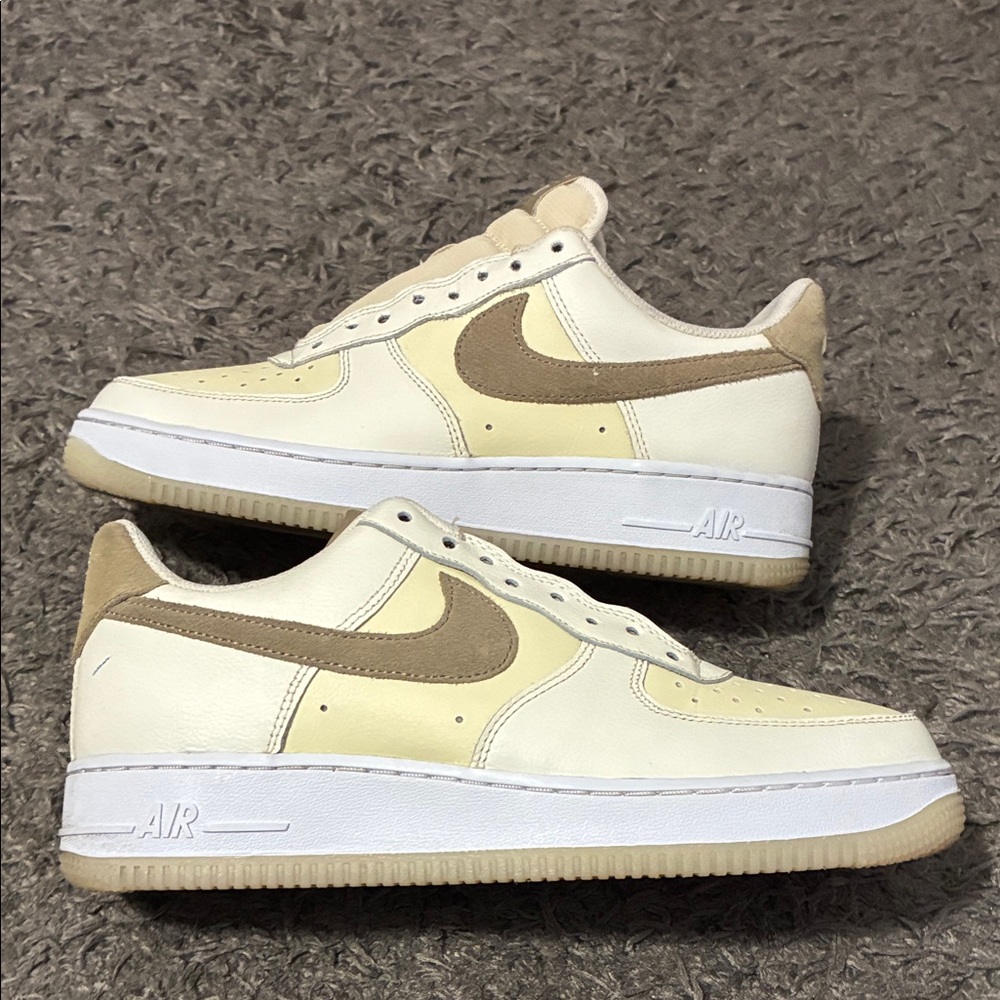 Nike Air Force 1